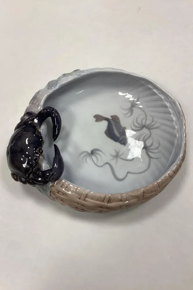 Royal Copenhagen Art Nouveau Skål med Krabbe No. 2465
