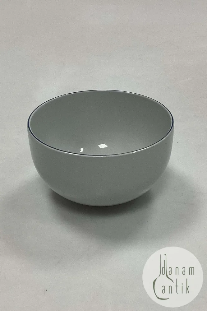Royal Copenhagen Blåkant Skål No. 3074A