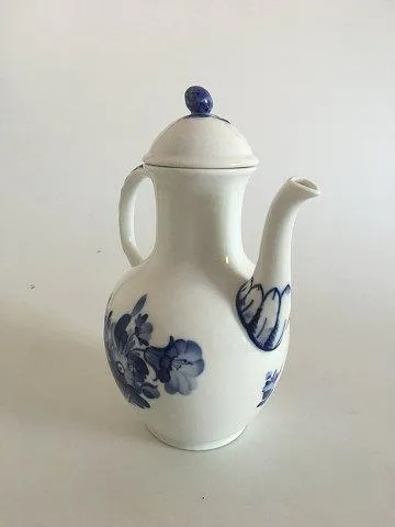 Royal Copenhagen Blå Blomst Flettet Kaffekande No 8189