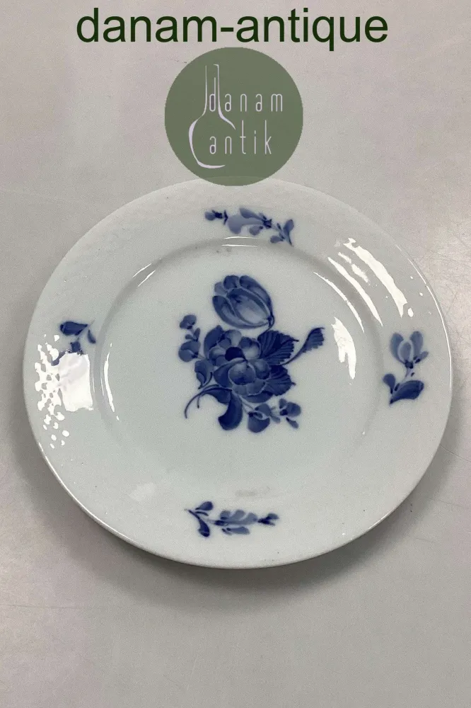 Royal Copenhagen Blå Blomst Flettet Sidetallerken No. 8098