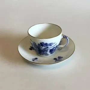 Royal Copenhagen Blå Blomst med Guldkant Kaffekop og underkop No 1549