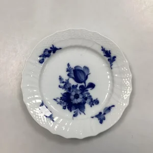 Royal Copenhagen Blå Blomst Svejfet Sidetallerken No. 1627