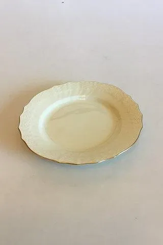 Royal Copenhagen Creme Svejfet med Guld (Stel 1235) Kagetallerken No 1626
