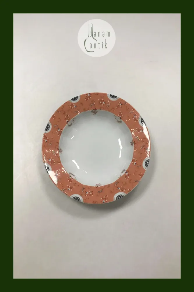 Royal Copenhagen Fairytale Terracotta Dyb Tallerken No 604