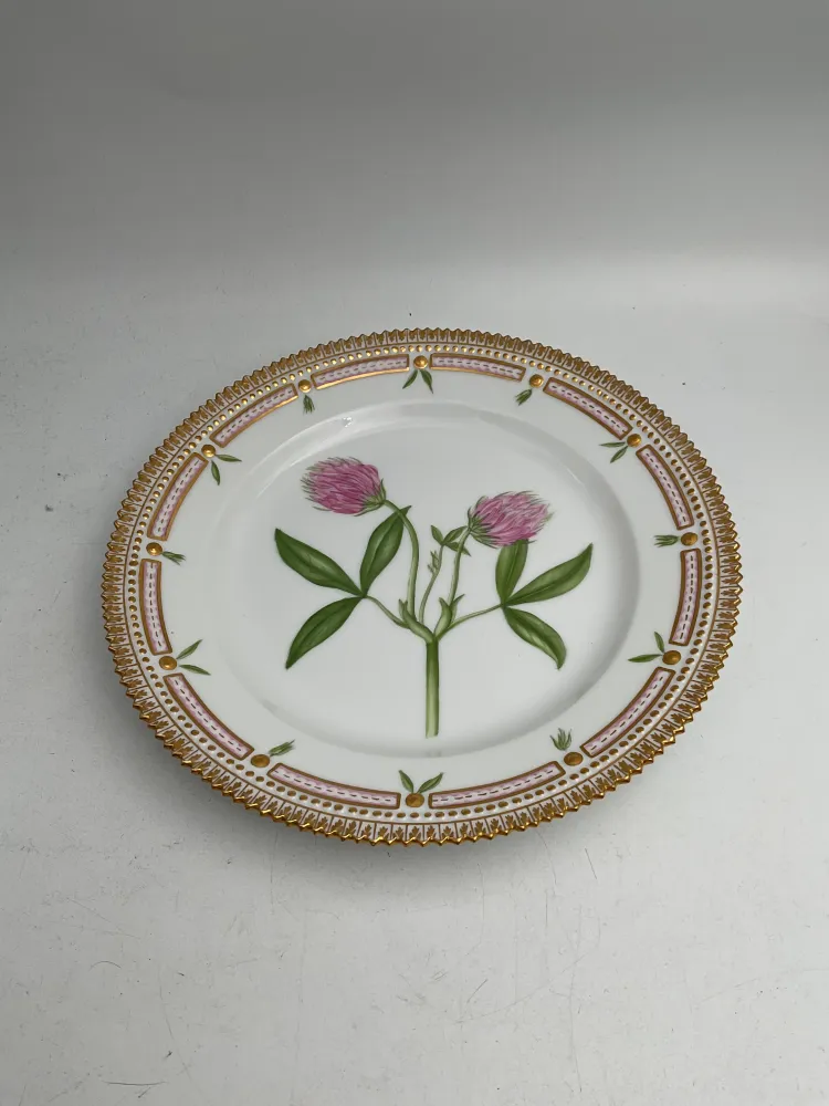 Royal Copenhagen Flora Danica Frokosttallerken No. 20/3550