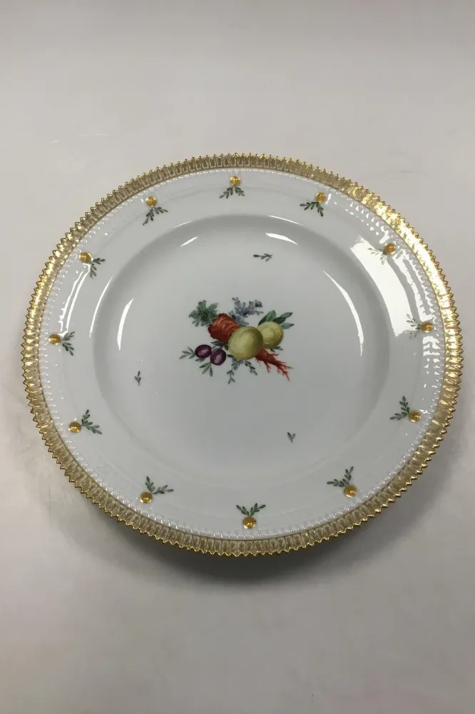 Royal Copenhagen Flora Danica Juliane Marie Middagstallerken No 17/3549