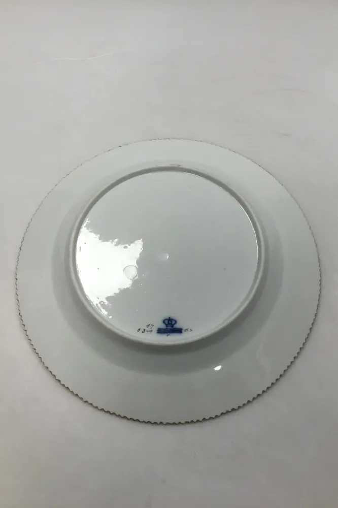 Royal Copenhagen Flora Danica Juliane Marie Middagstallerken No 17/3549