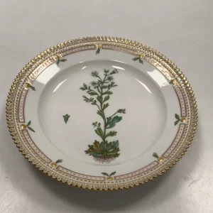 Royal Copenhagen Flora Danica Salat Tallerken No 20/3573