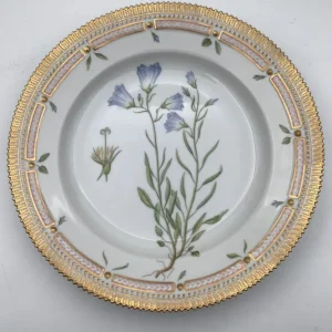 Royal Copenhagen Flora Danica Spisetallerken No. 20/3549