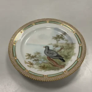 Royal Copenhagen Flora Danica/Fauna Danica Jagtstel Frokost tallerken No 240/3550