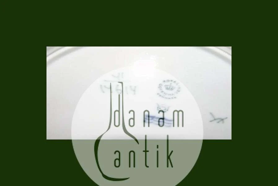Royal Copenhagen Gemina Side Tallerken No 14614