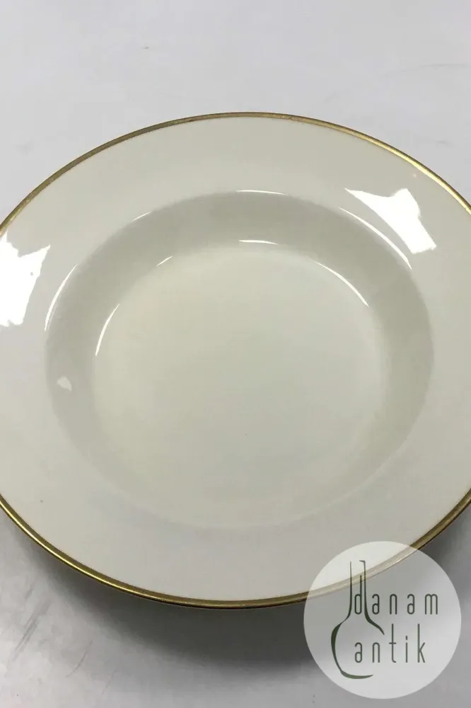 Royal Copenhagen Glat Creme stel Dybtallerken No 9590