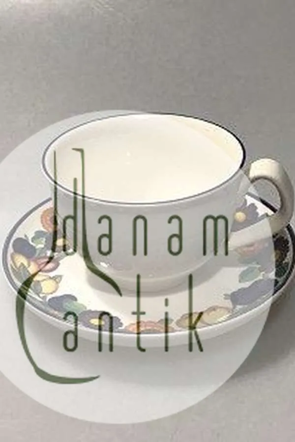 Royal Copenhagen Gylden Sommer Kaffekop og Underkop No. 072+073