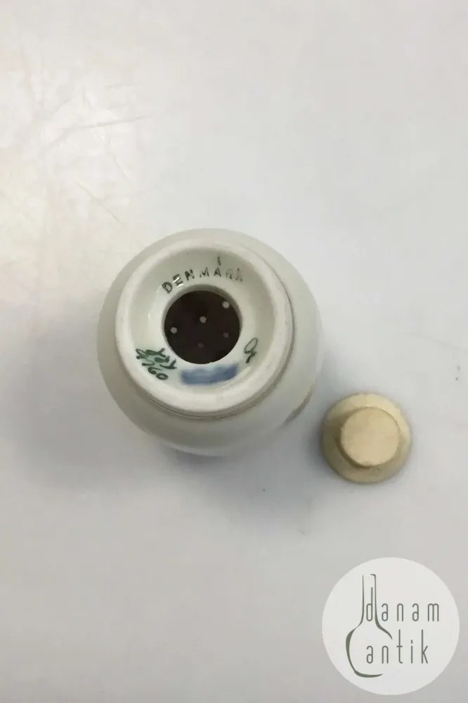 Royal Copenhagen Hjertegræs Peberbøsse No 884/9760