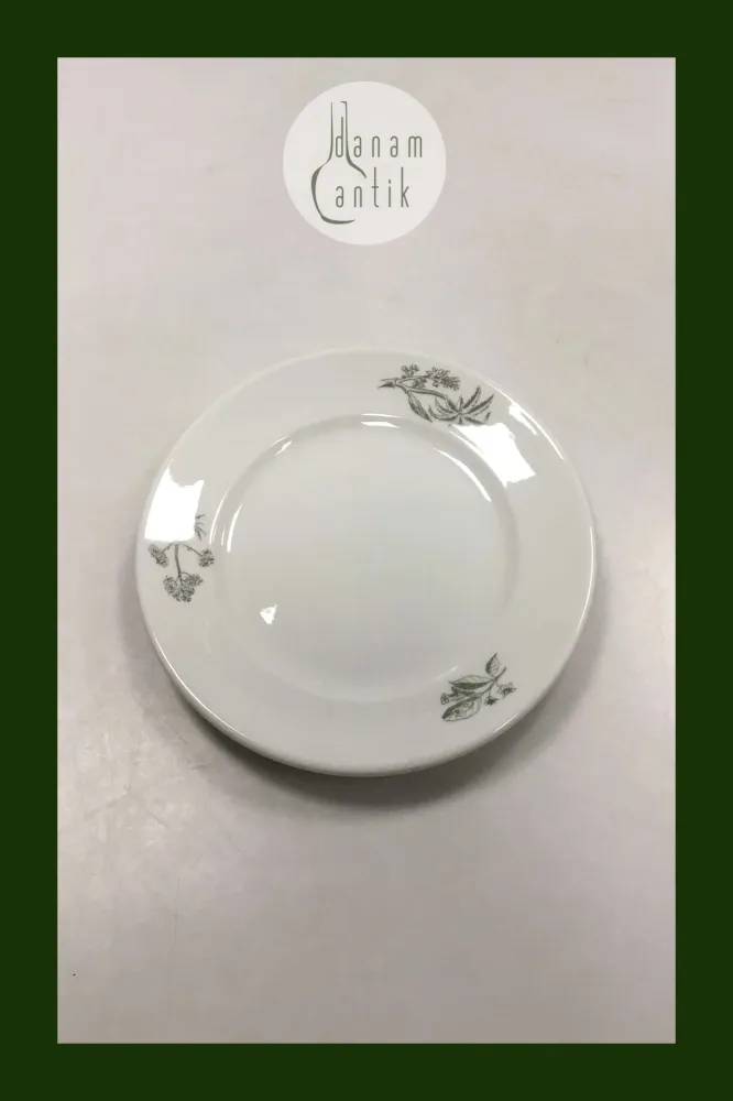 Royal Copenhagen Hotelporcelæn dekoreret med vilde planter Sidetallerken No 6005