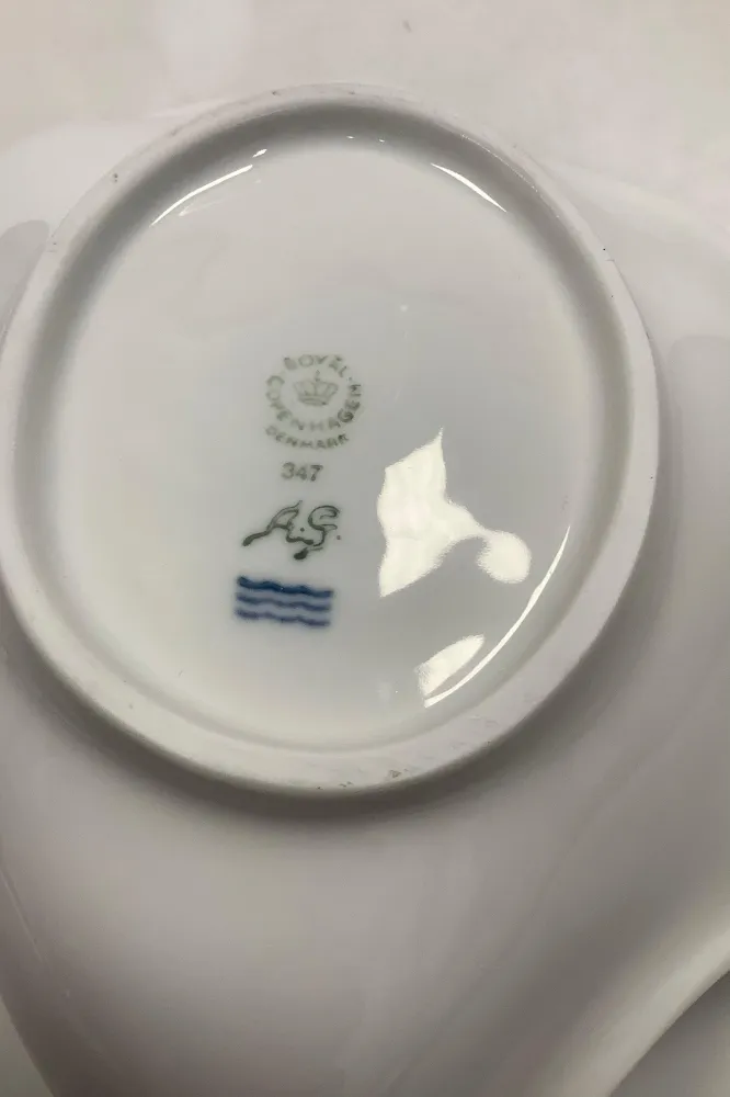 Royal Copenhagen Hvid Konkylie Serveringsskål No 347