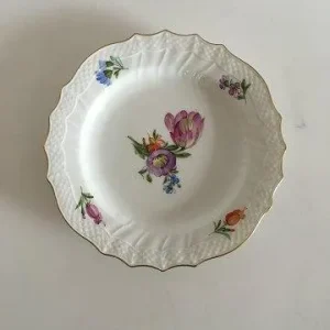 Royal Copenhagen Let Saksisk Blomst Sidetallerken No 1625