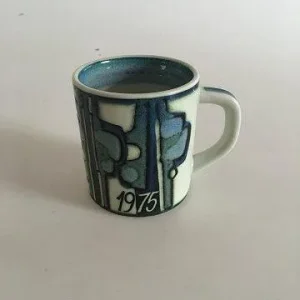 Royal Copenhagen Lille Årskrus 1975