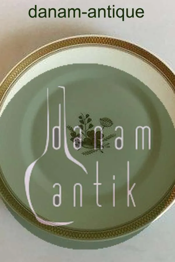 Royal Copenhagen Liselund (Gammel) Frokosttallerken No 947/9589