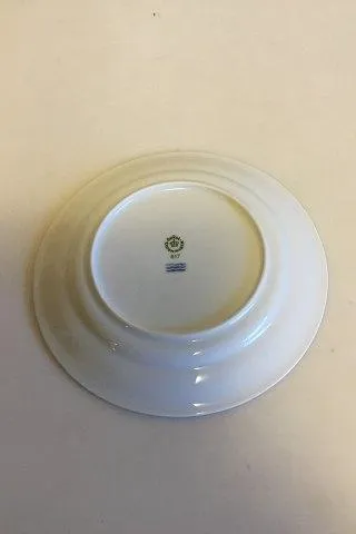 Royal Copenhagen Liselund Kagetallerken No 617