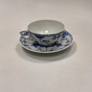 Royal Copenhagen Musselmalet Halvblonde Tekop og Underkop No. 525
