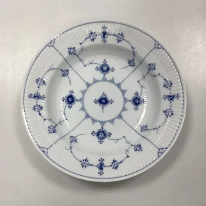 Royal Copenhagen Musselmalet Riflet Dyb Tallerken No. 165