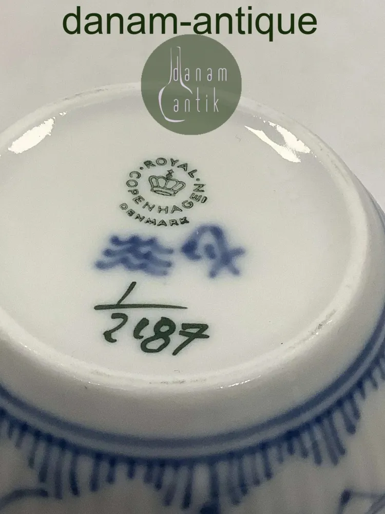 Royal Copenhagen Musselmalet Riflet Hotel Kaffekop No. 2187