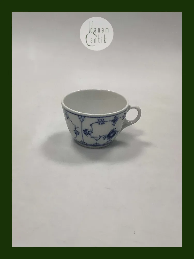 Royal Copenhagen Musselmalet Riflet Hotel Kaffekop No. 2187