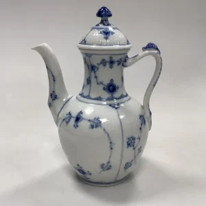Royal Copenhagen Musselmalet Riflet Kaffekande No. 47