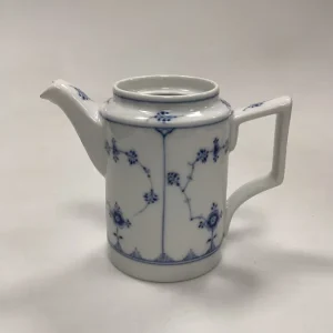 Royal Copenhagen Musselmalet Riflet Kaffekande No. 369
