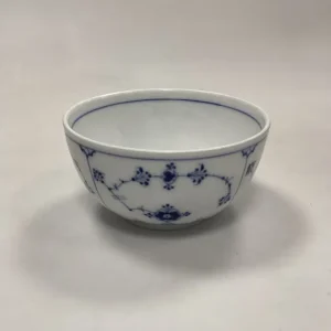 Royal Copenhagen Musselmalet Riflet Skål No. 211