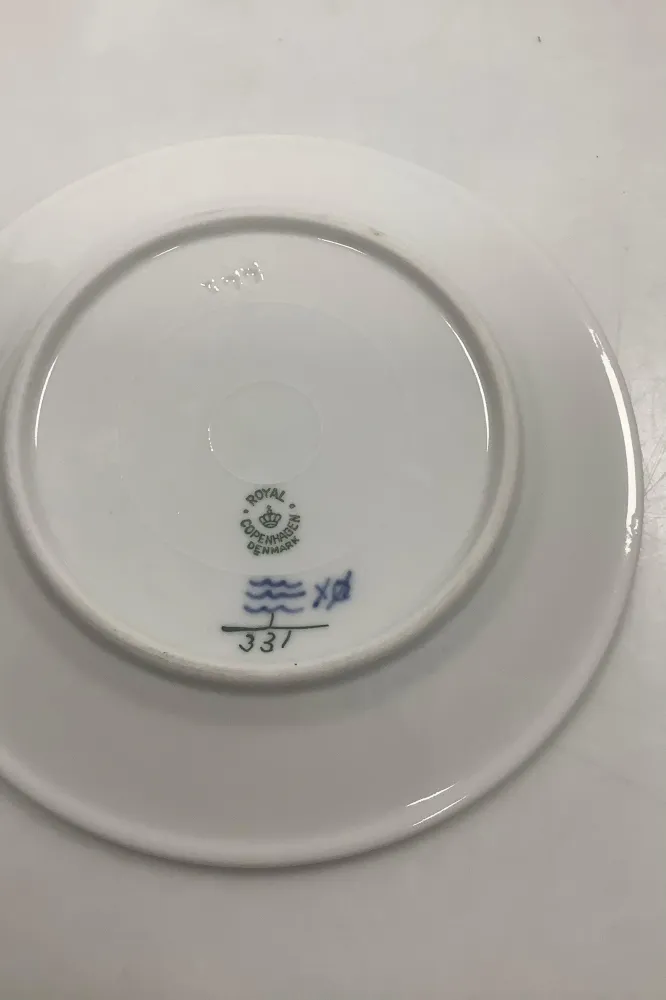 Royal Copenhagen Musselmalet Riflet Tallerken No 331 fra Søværnet