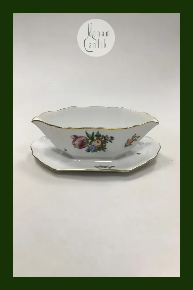 Royal Copenhagen Saksisk Blomst Let Bicelle Sauceskål No 493/2035