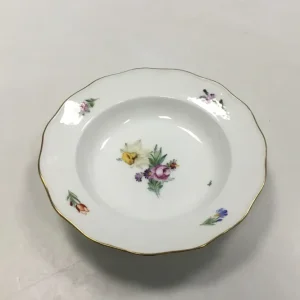 Royal Copenhagen Saksisk Blomst Let Bicelle Dyb Tallerken No 493/2062