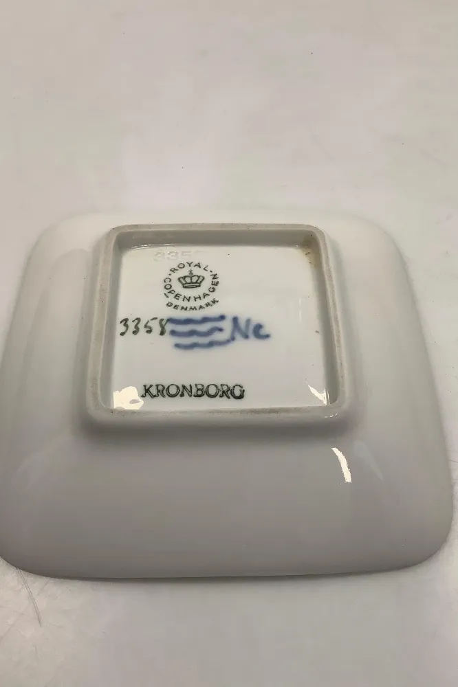 Royal Copenhagen Skål og askebæger No 3358 Kronborg