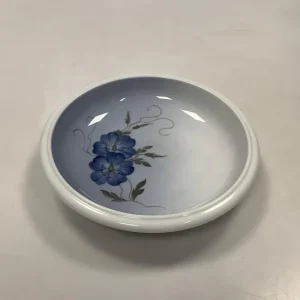 Royal Copenhagen Skål med blomster No 2800/2559