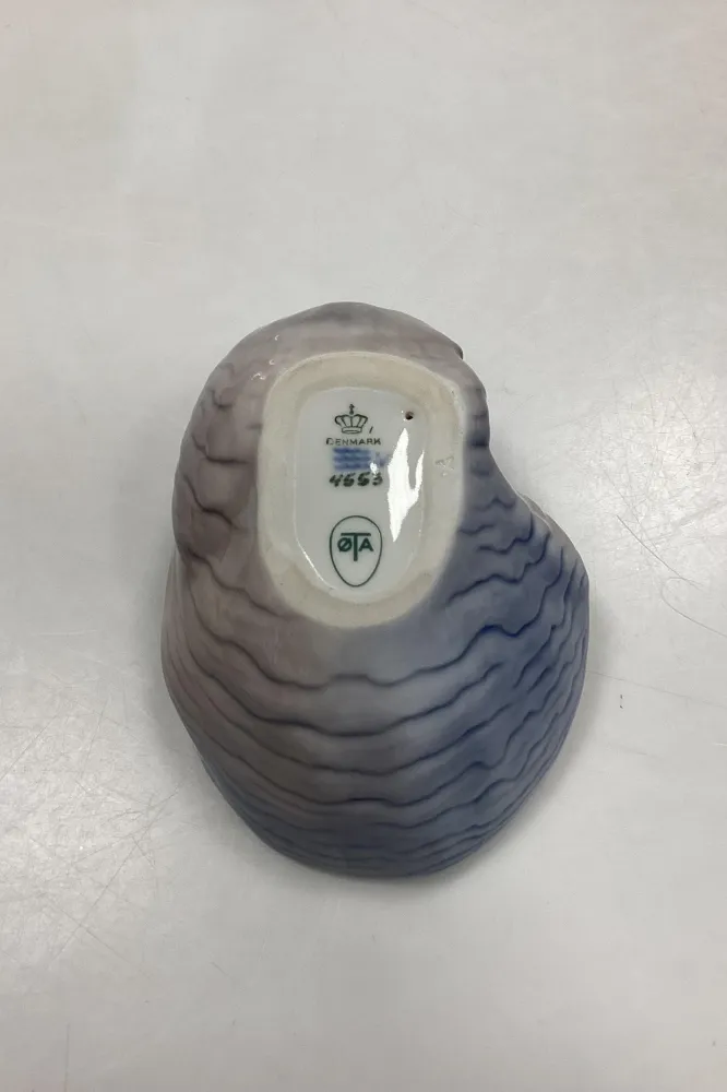 Royal Copenhagen Skål/Pibeholder med firmalogo ØTA No. 4553