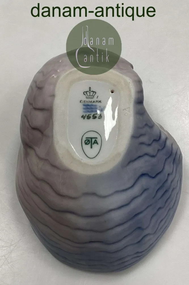 Royal Copenhagen Skål/Pibeholder med firmalogo ØTA No. 4553