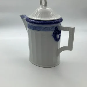 Royal Copenhagen Blå Vifte Kaffekande No. 11553