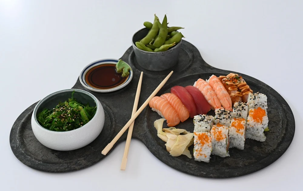 Tray large black