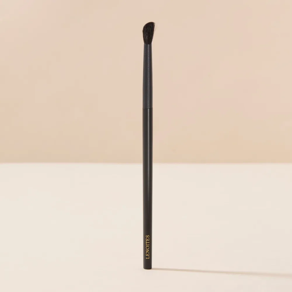 Blending Angled Brush N°103