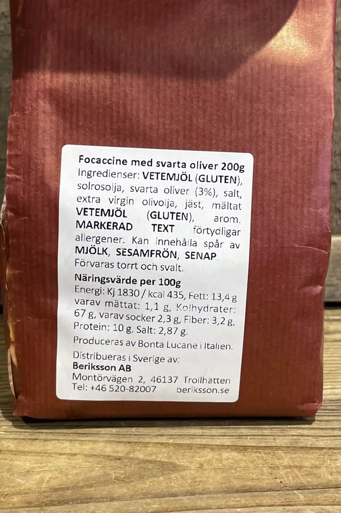 Focaccine med svarta oliver