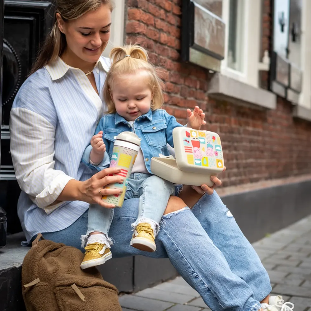 Koziol Naturlig Sand Lunch Box Med Separation Skål Candy L Peppa Pig