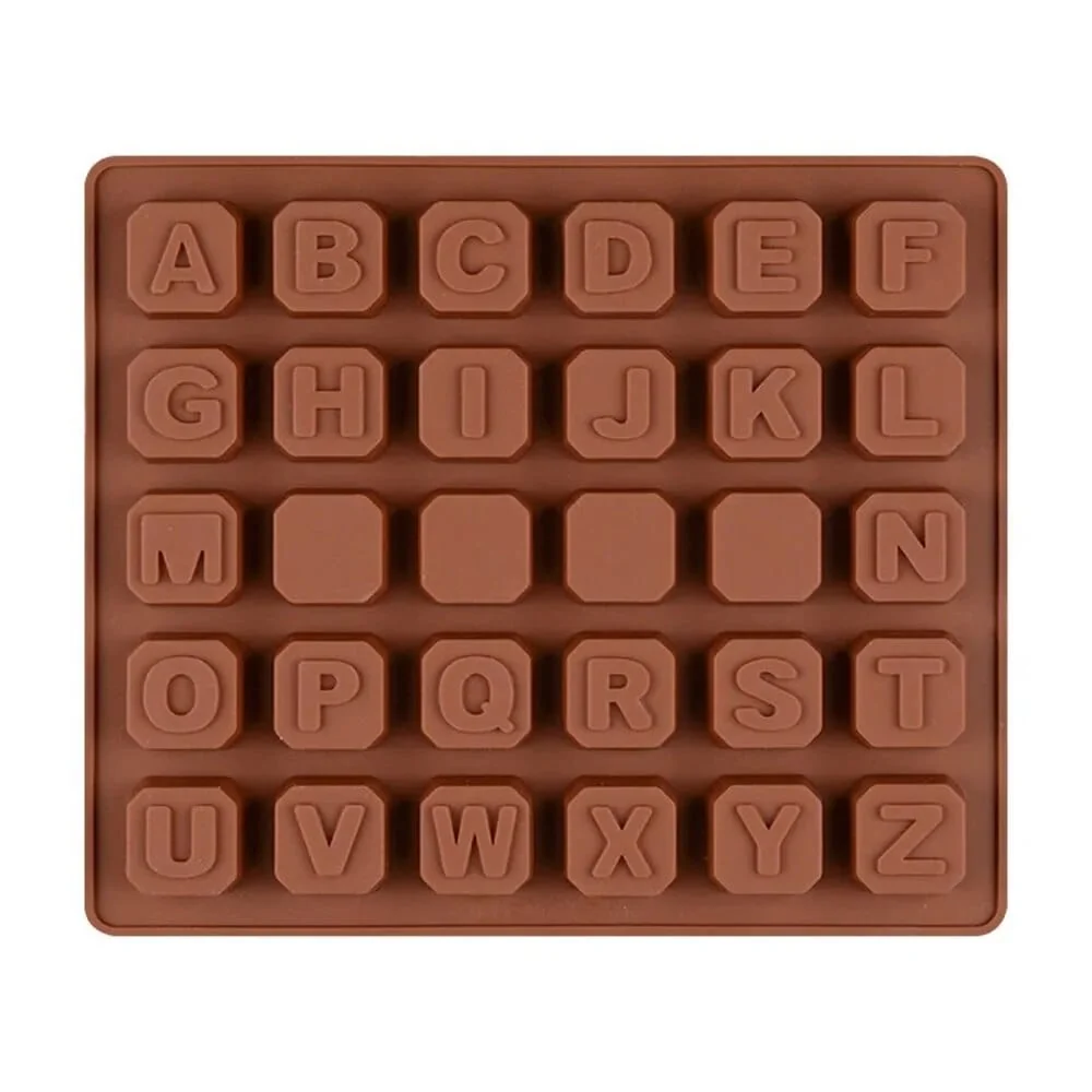 Bakform och choklad: Bokstäverna i alfabetet