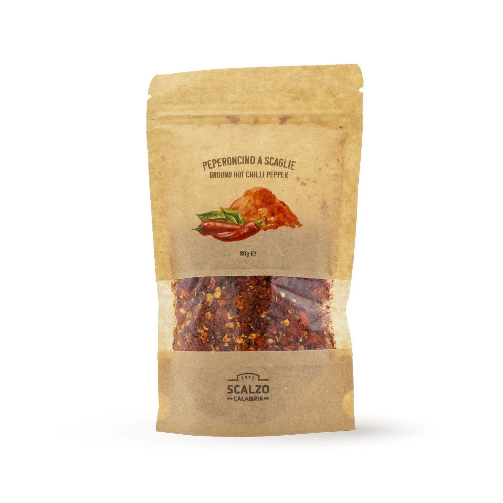 Torkad och krossad chilipeppar