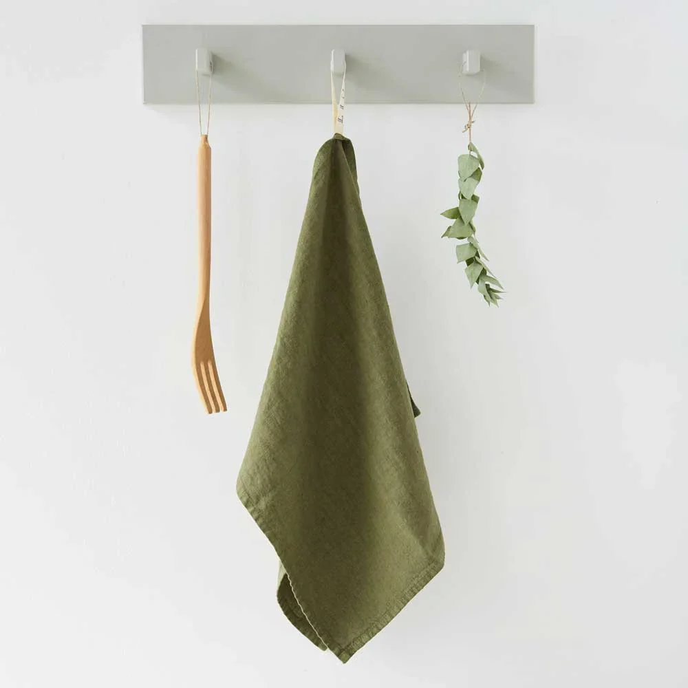 Kökshandduk i naturlinne, Martini Olive | Linen Tales