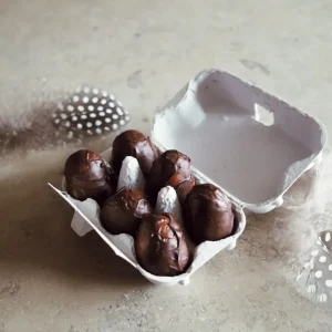 Lilla Wester Handgjorda Chokladpraliner - Marsipanägg 6st
