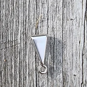 Berlockhållare Silverpläterad - Triangel större modell 12x7mm 1 styck