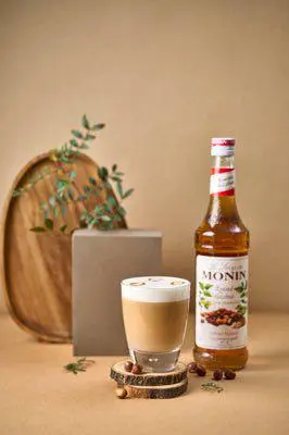 Rostad hasselnöt sirap - 70 cl