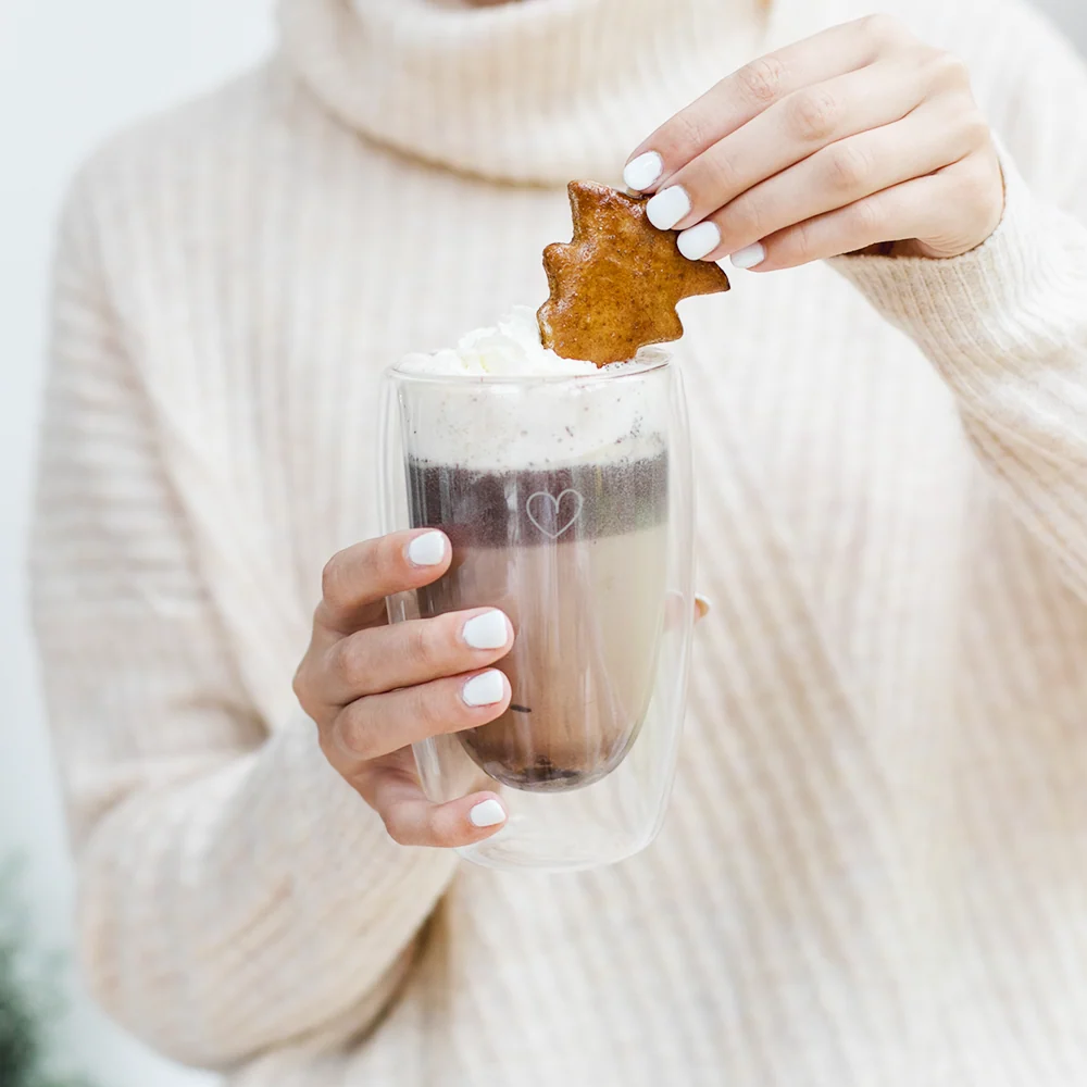 Dricker choklad pepparkakor apelsin